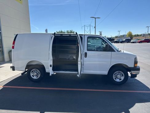 New 2025 Chevrolet Express 2500 WT w/ Driver Convenience Package image 27