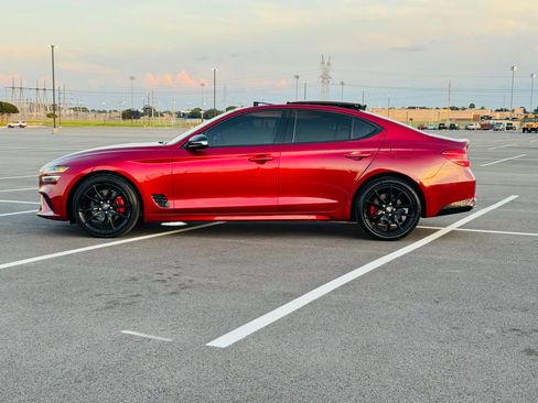 Used 2022 Genesis G70 2.0T w/ Prestige Package RWD image 7