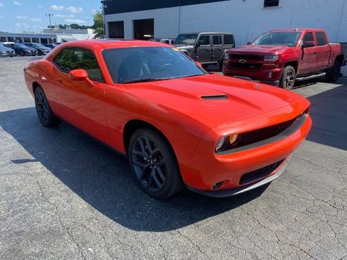 Used 2023 Dodge Challenger SXT w/ Plus Package RWD image 2