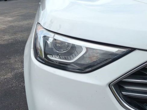 Certified 2021 Ford Edge SE FWD image 10