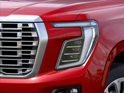 New 2026 GMC Yukon XL Denali AWD/4WD image 10