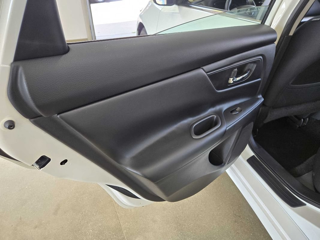 Used 2016 Nissan Altima 2.5 S w/ Power Driver Seat Package FWD image 26