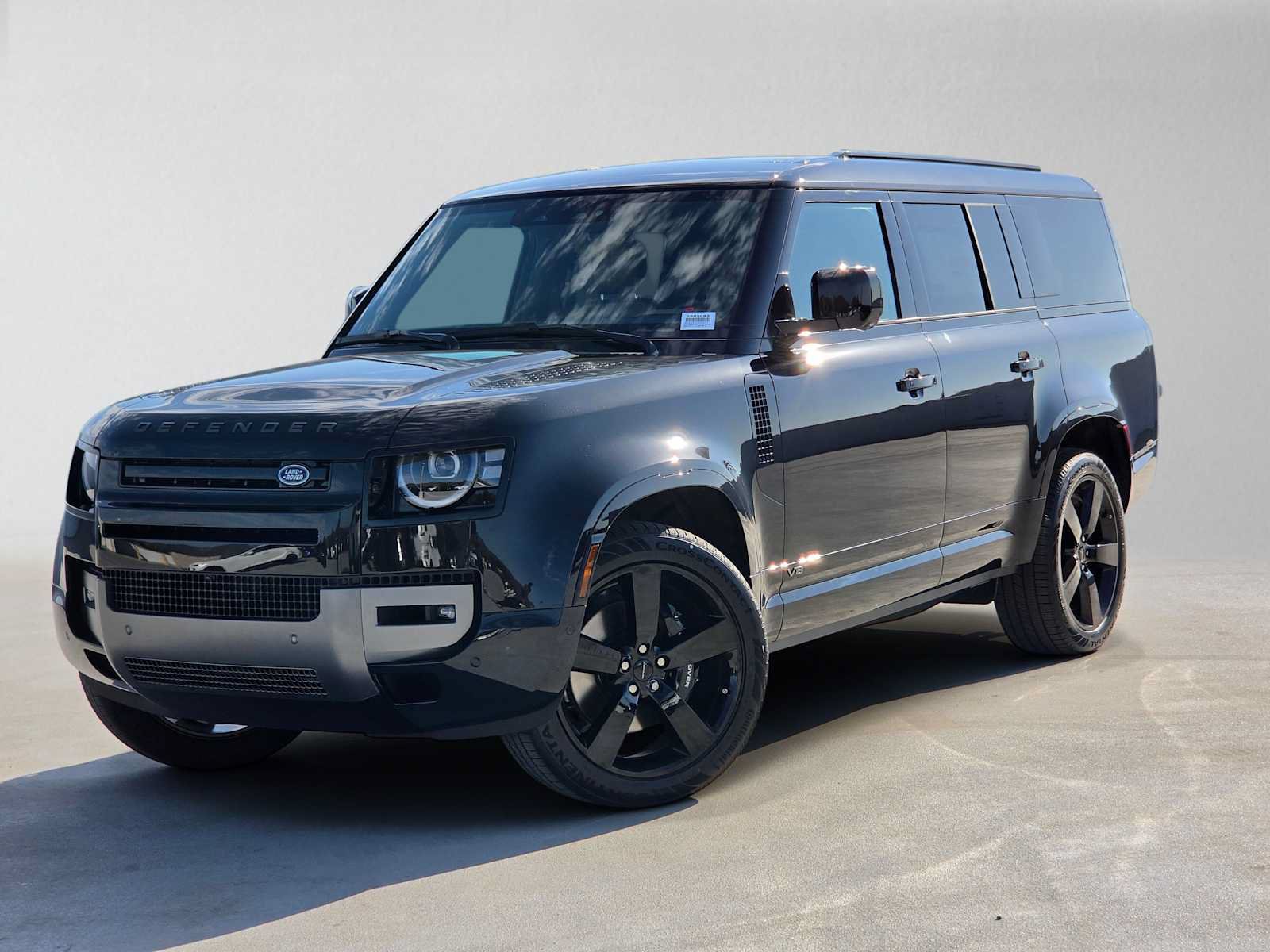 New 2026 Land Rover Defender 130 V8 AWD/4WD image 1