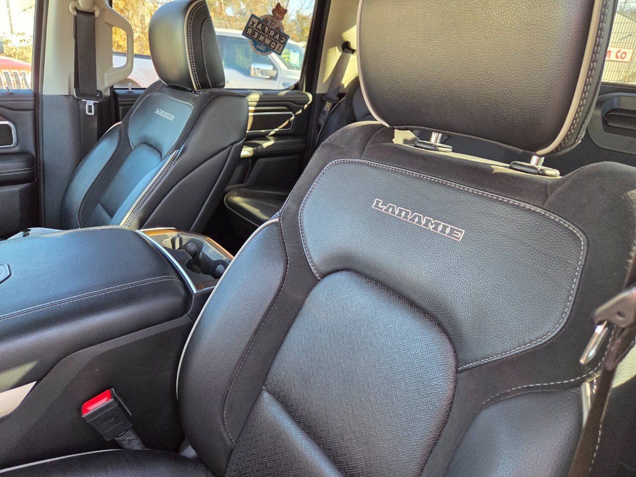 Used 2022 RAM 1500 Laramie AWD/4WD image 16