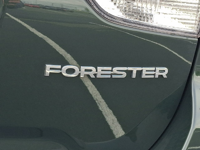 Certified 2023 Subaru Forester Premium AWD/4WD image 10
