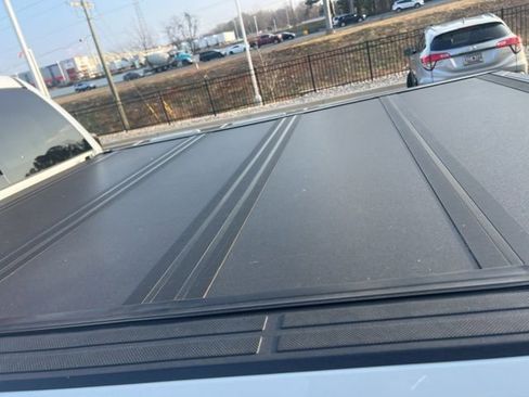 Used 2014 Toyota Tundra SR5 w/ TRD Off Road Package image 10