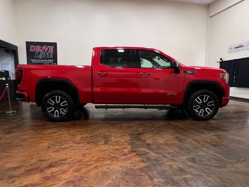 Used 2021 GMC Sierra 1500 AT4 w/ AT4 Value Package AWD/4WD image 10