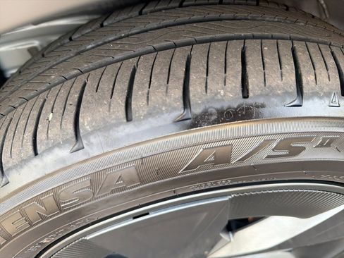 Used 2026 Toyota Prius LE image 10