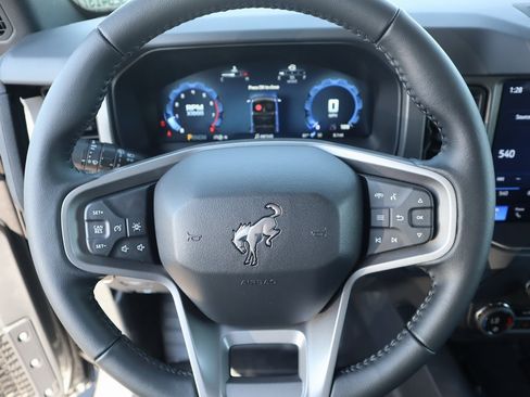 New 2025 Ford Bronco Big Bend image 3