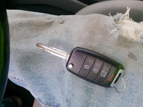Used 2014 Kia Forte EX FWD image 22