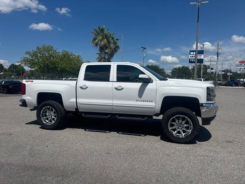 Used 2018 Chevrolet Silverado 1500 LT w/ All Star Edition AWD/4WD image 5