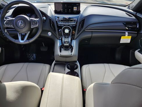 Used 2025 Acura RDX SH-AWD image 9