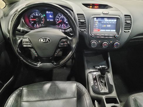 Used 2017 Kia Forte EX FWD image 22