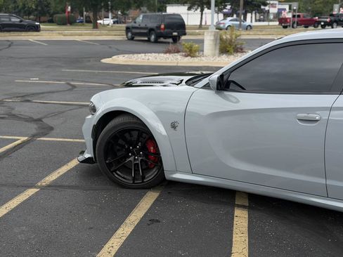 Used 2020 Dodge Charger SRT Hellcat w/ Harman/Kardon Audio Group RWD image 7