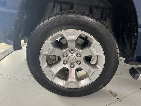Used 2019 RAM 1500 Big Horn AWD/4WD image 16
