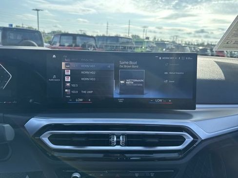 Used 2024 BMW 430i Convertible w/ Premium Package RWD image 17