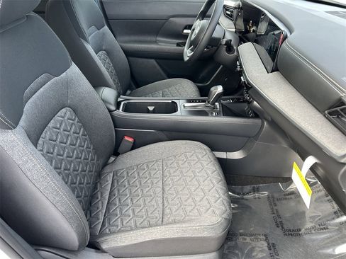 New 2026 Nissan Kicks SV image 10