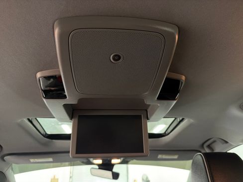 Used 2023 Honda Odyssey Elite image 19