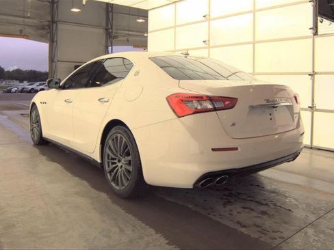 Used 2020 Maserati Ghibli S RWD image 9