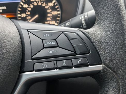 Used 2022 Nissan Altima 2.5 SV image 24