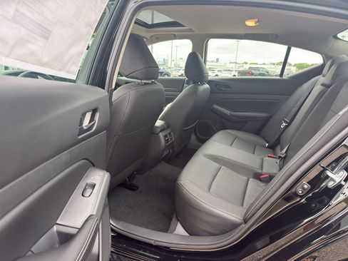 New 2026 Nissan Altima 2.5 SV w/ SV Premium Package AWD/4WD image 30
