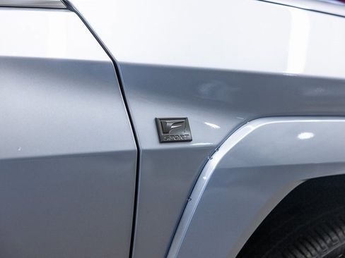 Used 2024 Lexus UX 250h F Sport image 9