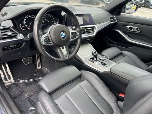 Used 2020 BMW 330i xDrive Sedan w/ M Sport Package AWD/4WD image 11