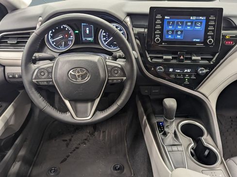 Used 2023 Toyota Camry LE image 20