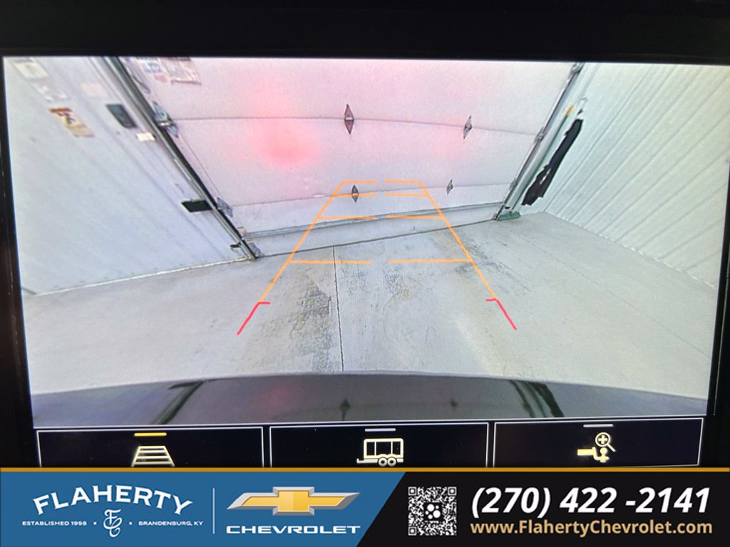 Used 2023 Chevrolet Traverse LT FWD image 35