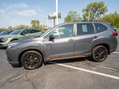 Used 2023 Subaru Forester Sport w/ Popular Package #2 AWD/4WD image 3