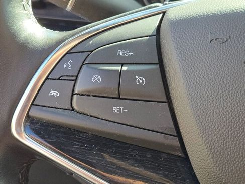 Used 2020 Cadillac XT5 Premium Luxury image 33