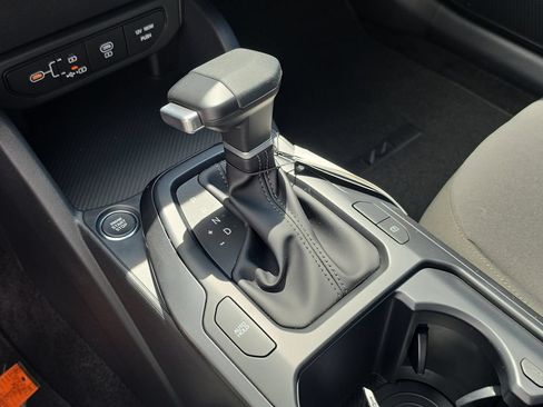 New 2026 Kia K4 FWD image 24