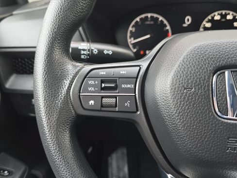 Certified 2024 Honda CR-V EX image 19