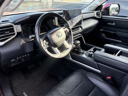 Used 2022 Toyota Tundra Limited image 2