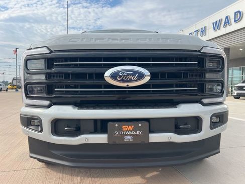 New 2026 Ford F250 Platinum AWD/4WD image 5