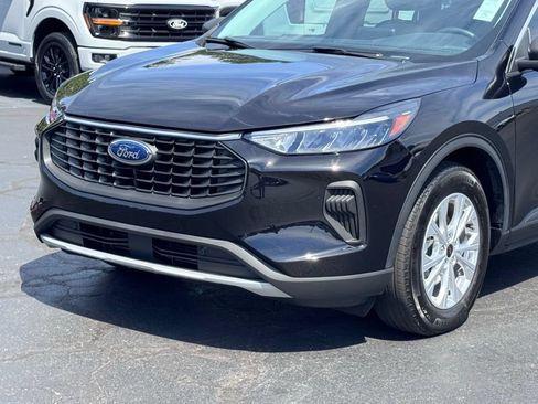 Used 2023 Ford Escape Active FWD image 36