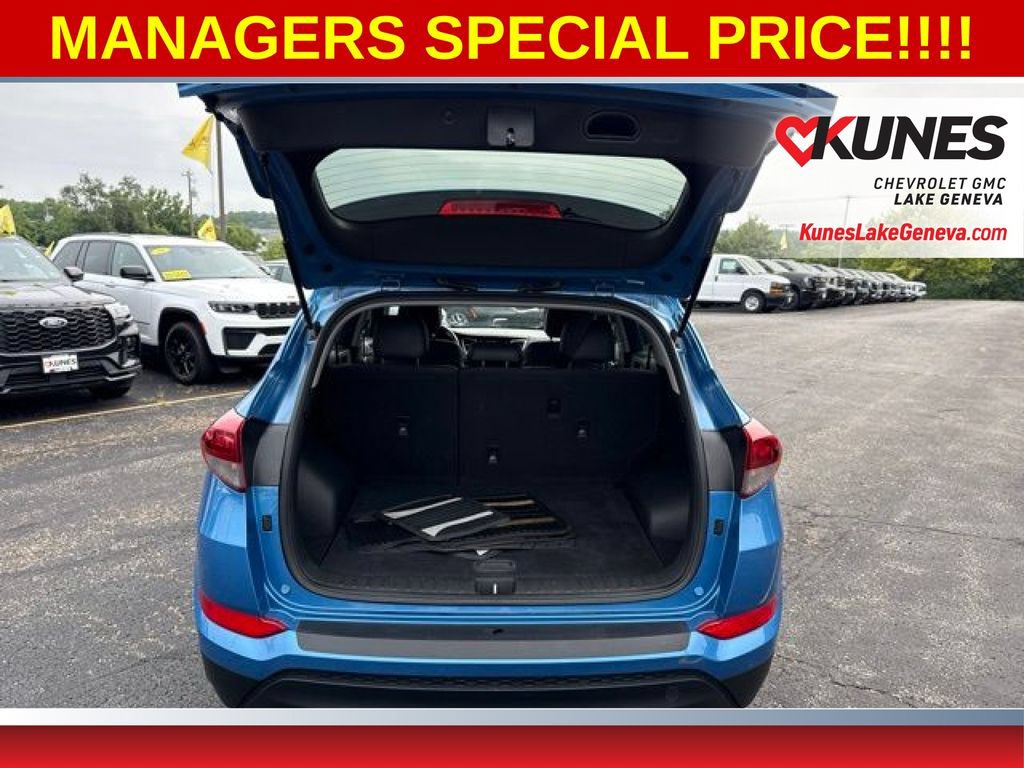 Used 2017 Hyundai Tucson SE Plus AWD/4WD image 23