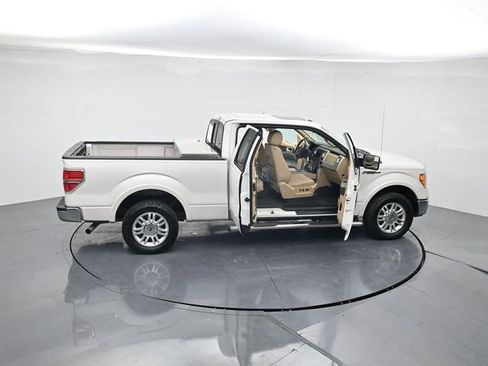 Used 2014 Ford F150 Lariat w/ Equipment Group 501A Mid image 41