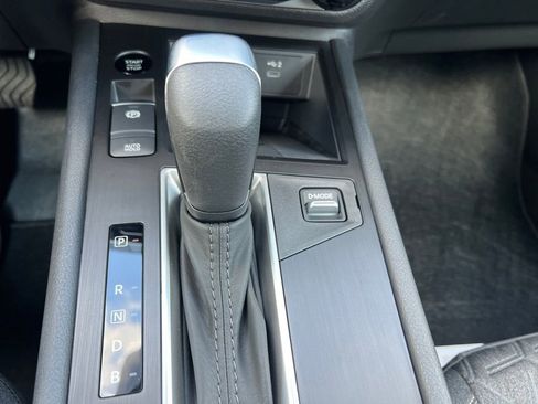 New 2026 Nissan Kicks SV image 12