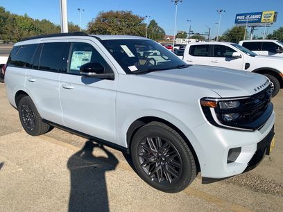 New 2025 Ford Expedition Platinum