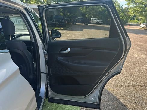 Used 2019 Hyundai Santa Fe SEL w/ Cargo Package AWD/4WD image 21