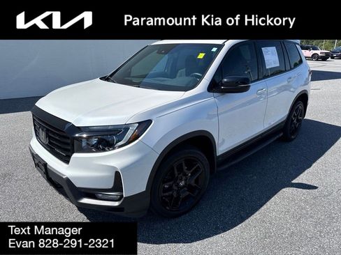 Used 2024 Honda Passport Black Edition image 1