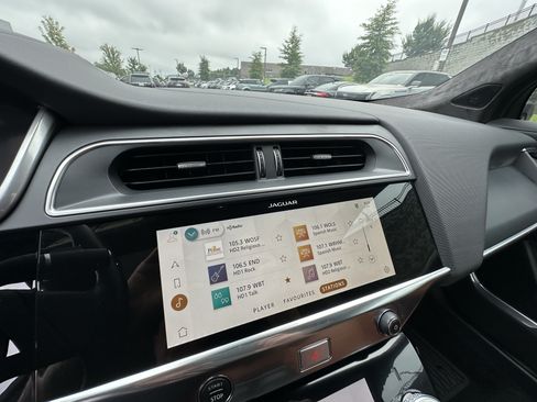 Used 2024 Jaguar I-PACE R-Dynamic HSE AWD/4WD image 25