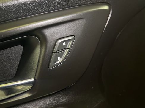 Used 2024 Chevrolet Malibu LT image 42