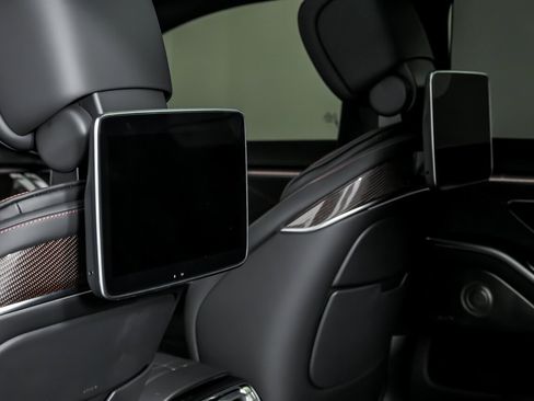 Used 2024 Mercedes-Benz S 63 AMG S image 27