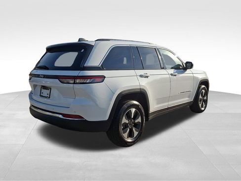 Used 2024 Jeep Grand Cherokee Limited 4xe AWD/4WD image 6