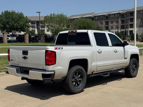 Used 2018 Chevrolet Silverado 1500 LT w/ Texas Edition AWD/4WD image 4