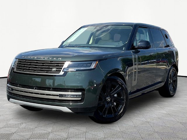 Used 2023 Land Rover Range Rover SE AWD/4WD image 3