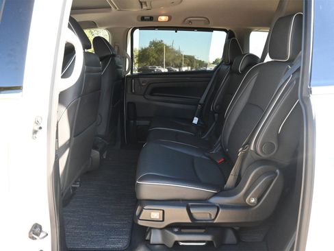 Used 2024 Honda Odyssey Elite image 20