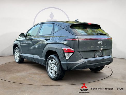 Used 2024 Hyundai Kona SE AWD/4WD image 5